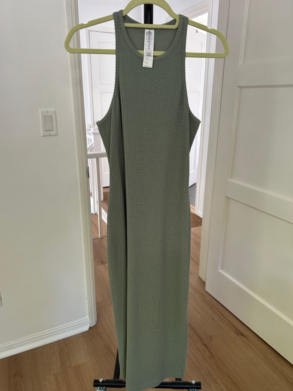 Fabletics Maxi Dress. Size XXS. PTP 15”. Excellent Condition.